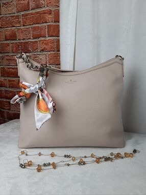 Lux Soft Leather Shoulder Bag in Light Taupe